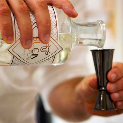 bugin gin bottiglia